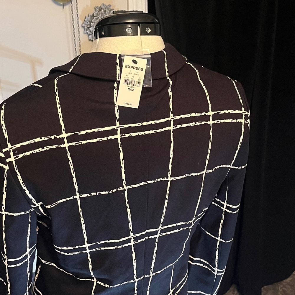 Express Blazer size M - Picture 4 of 9